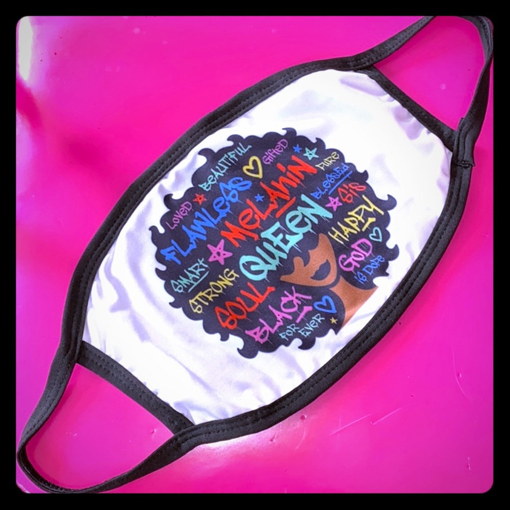 Face mask for adults